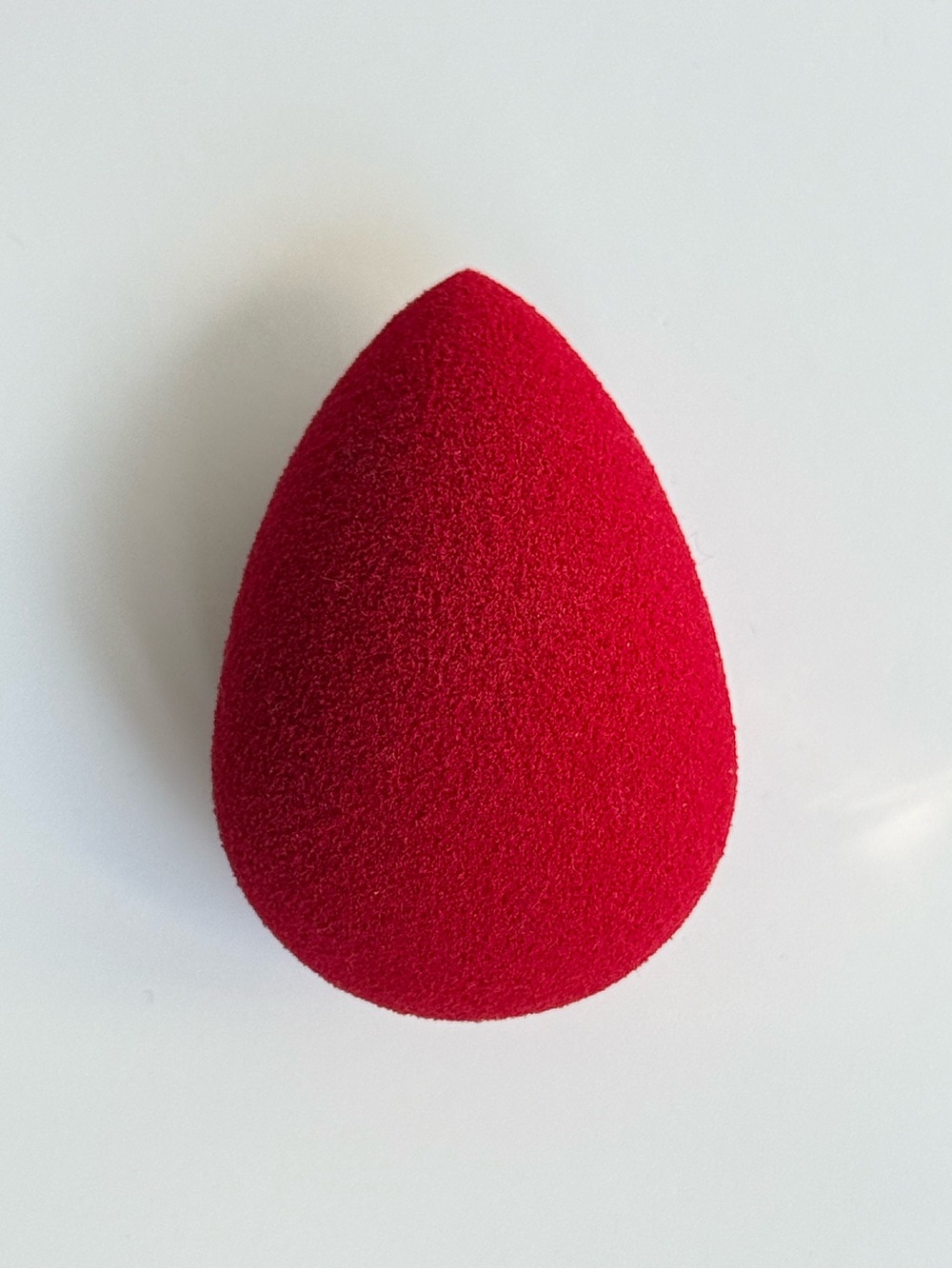 Beauty Blender Red Sponge